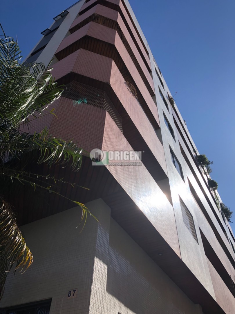 Apartamento para locacao no Juveve em Curitiba com 87,6m² por R$ 3.111,11