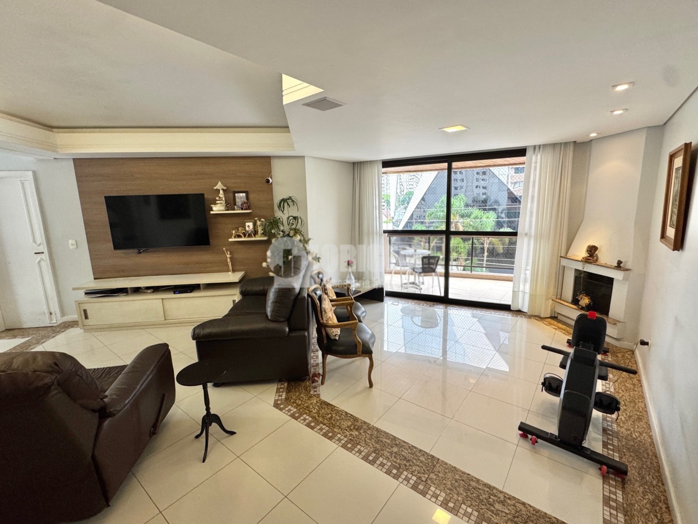 Apartamento para venda no Agua Verde em Curitiba com 280m² por R$ 2.200.000,00