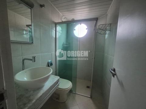 Apartamento para locacao no Uberaba em Curitiba com 49m² por R$ 1.333,33