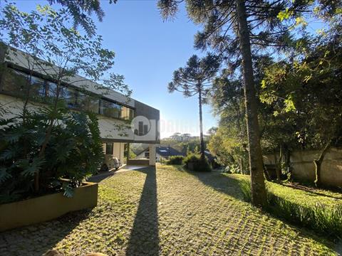Casa para locacao no Taboao em Curitiba com 430m² por R$ 12.500,00