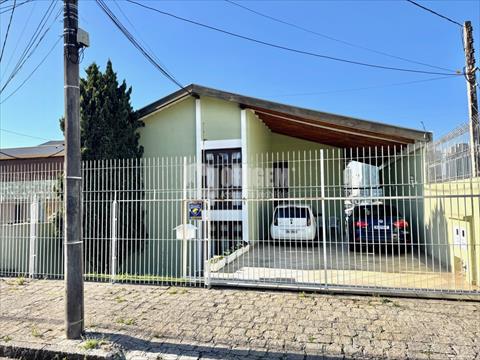 Casa para locacao no Jardim Botanico em Curitiba com 333,5m² por R$ 3.500,00