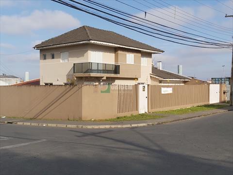 Sobrado para venda no Atuba em Colombo com 180m² por R$ 848.000,00