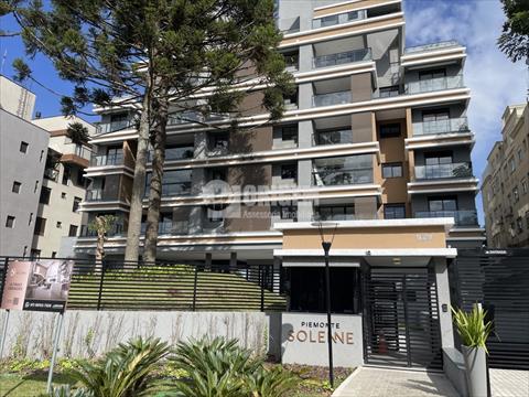 Apartamento Garden para locacao no Juveve em Curitiba com 197,02m² por R$ 8.777,78