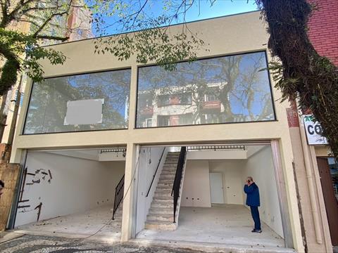 Loja para locacao no Centro em Curitiba com 60m² por R$ 13.333,33