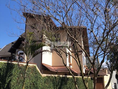 Casa para locacao no Agua Verde em Curitiba com 280m² por R$ 6.666,67