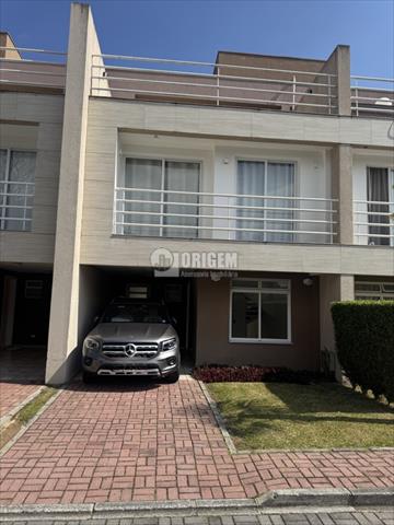 Sobrado em Condomínio para venda no Agua Verde em Curitiba com 132m² por R$ 1.000.000,00