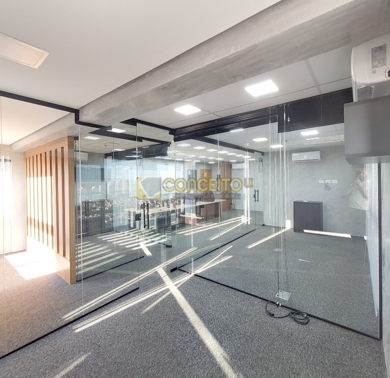 Sala Comercial para locacao no Gleba Fazenda Palhano em Londrina com 0m² por R$ 4.700,00