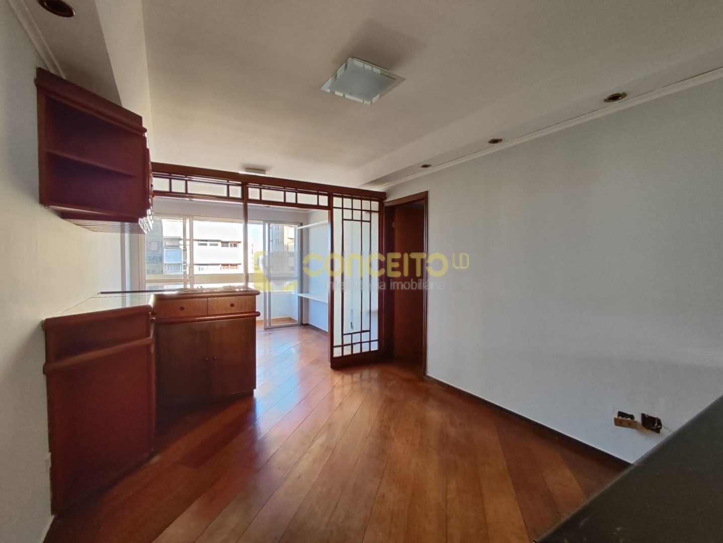 Apartamento para venda no Centro em Londrina com 139,61m² por R$ 490.000,00