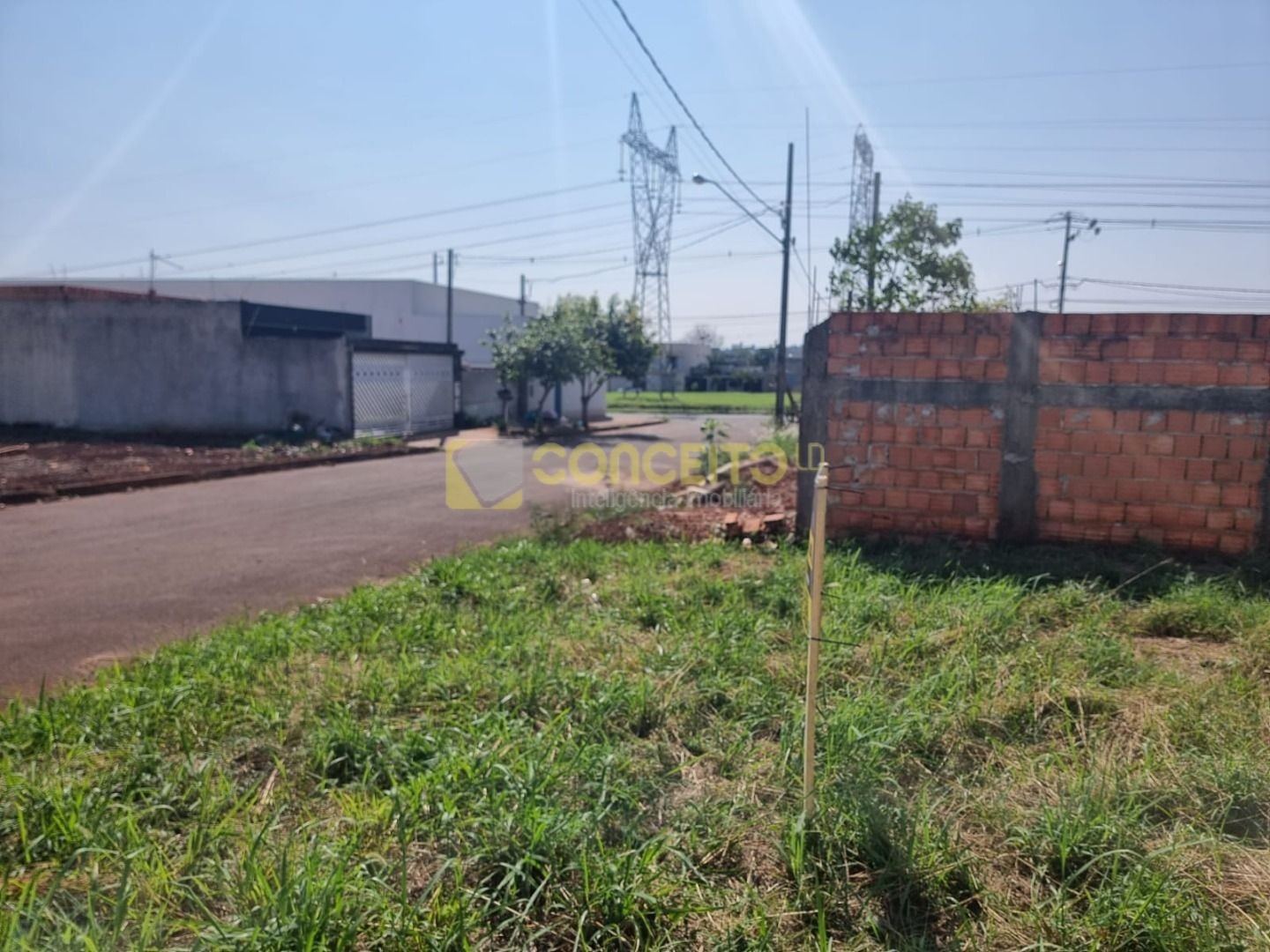 Terreno para venda no Residencial das Torres em Cambe com 312m² por R$ 215.000,00