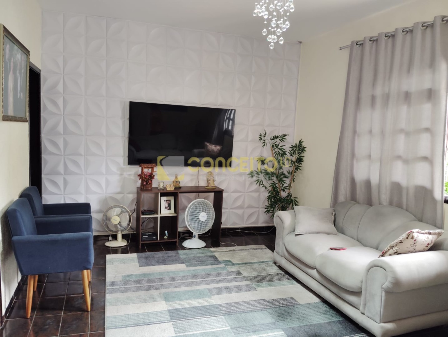 Casa para venda no Jardim Delta em Londrina com 250m² por R$ 530.000,00