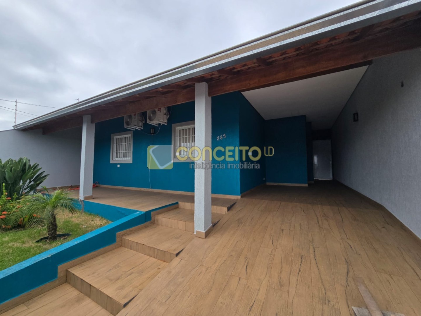 Casa Residencial para locacao no Parigot de Souza 2 em Londrina com 200m² por R$ 2.400,00