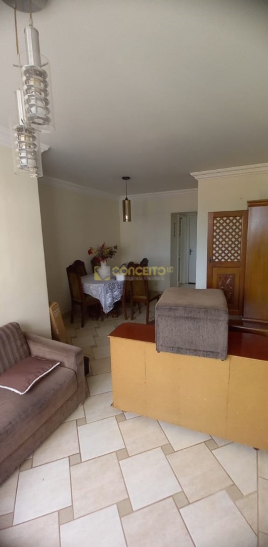 Apartamento para venda no Centro em Londrina com 112m² por R$ 380.000,00