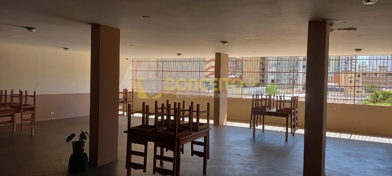 Apartamento para locacao no Centro em Londrina com 0m² por R$ 1.800,00