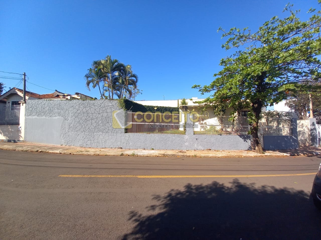 Casa para venda no Dom Pedro I em Londrina com 800m² por R$ 950.000,00