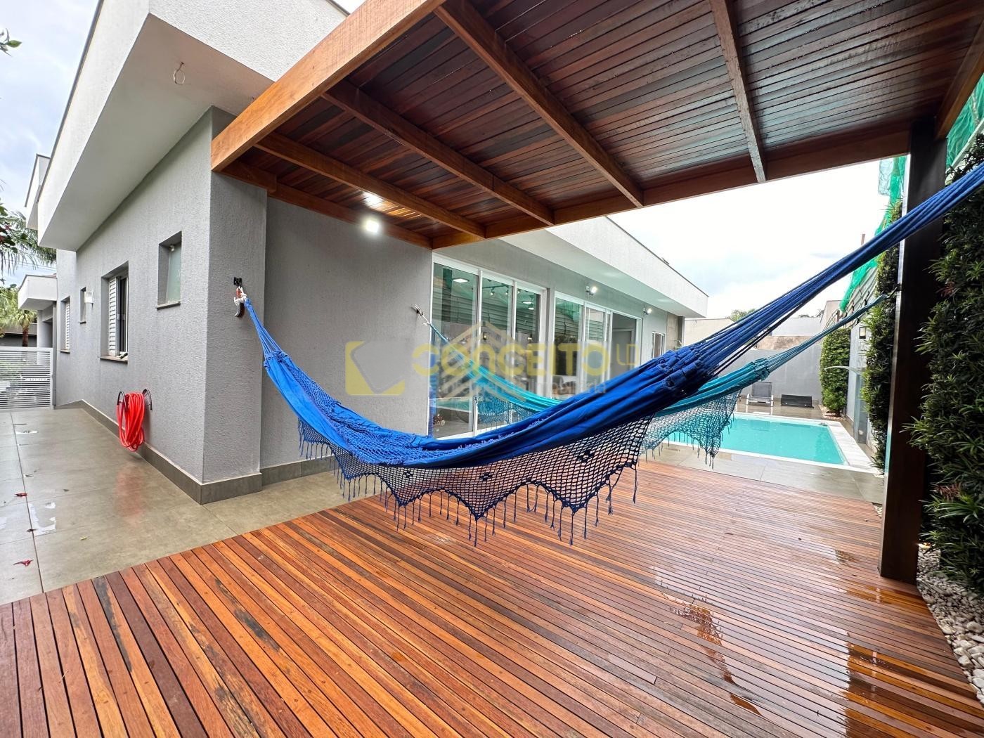 Casa de Condominio para venda no Esperanca em Londrina com 500m² por R$ 2.400.000,00