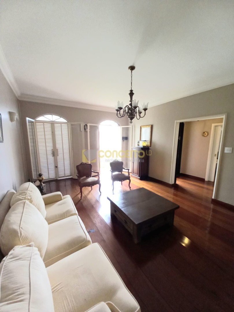 Casa para venda no Bela Vista em Londrina com 450m² por R$ 1.200.000,00