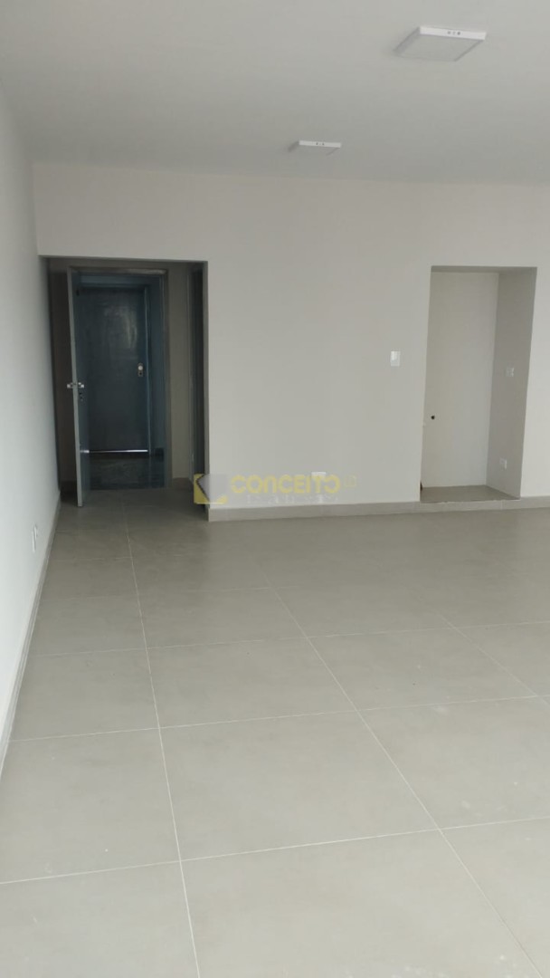 Sala Comercial para locacao no Centro em Londrina com 0m² por R$ 2.200,00