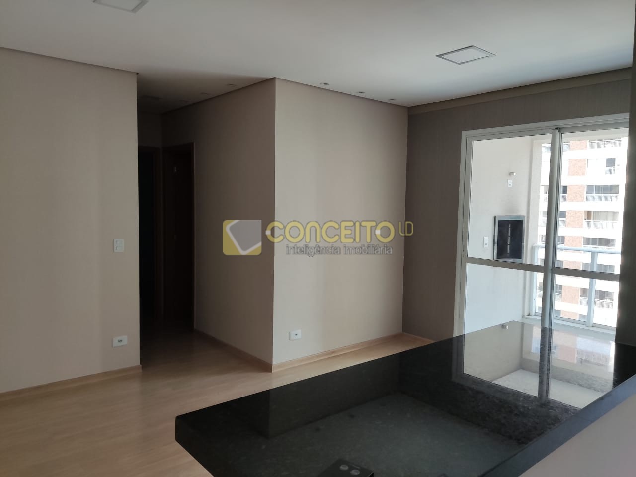 Apartamento para locacao no Gleba Fazenda Palhano em Londrina com 64,67m² por R$ 3.300,00