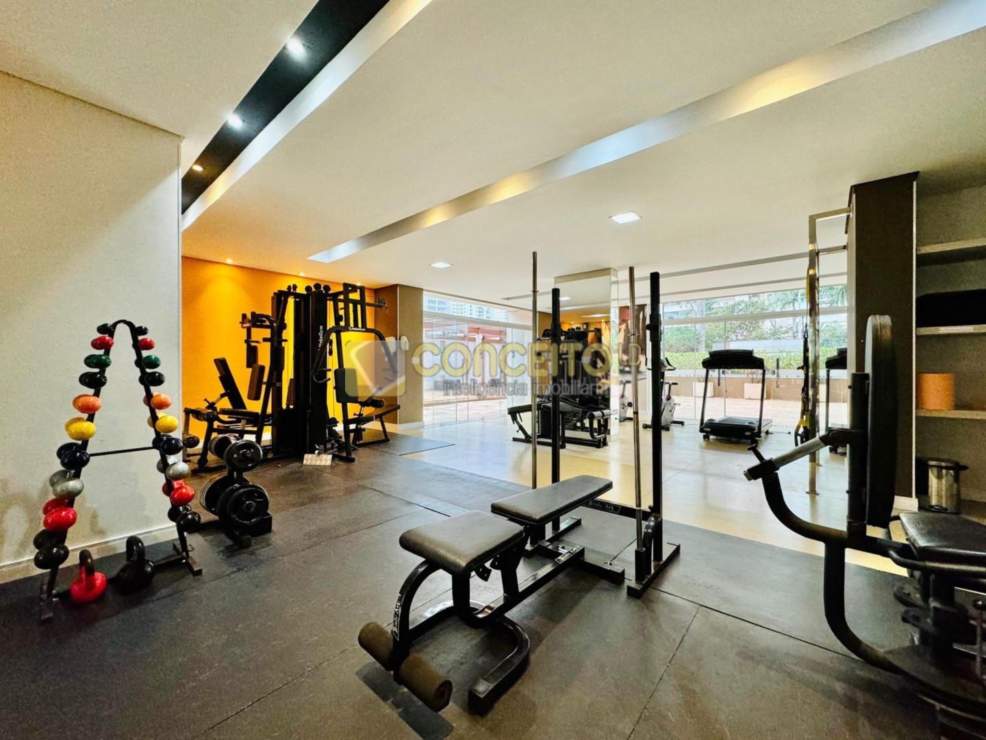 Apartamento para locacao no Gleba Fazenda Palhano em Londrina com 0m² por R$ 3.000,00