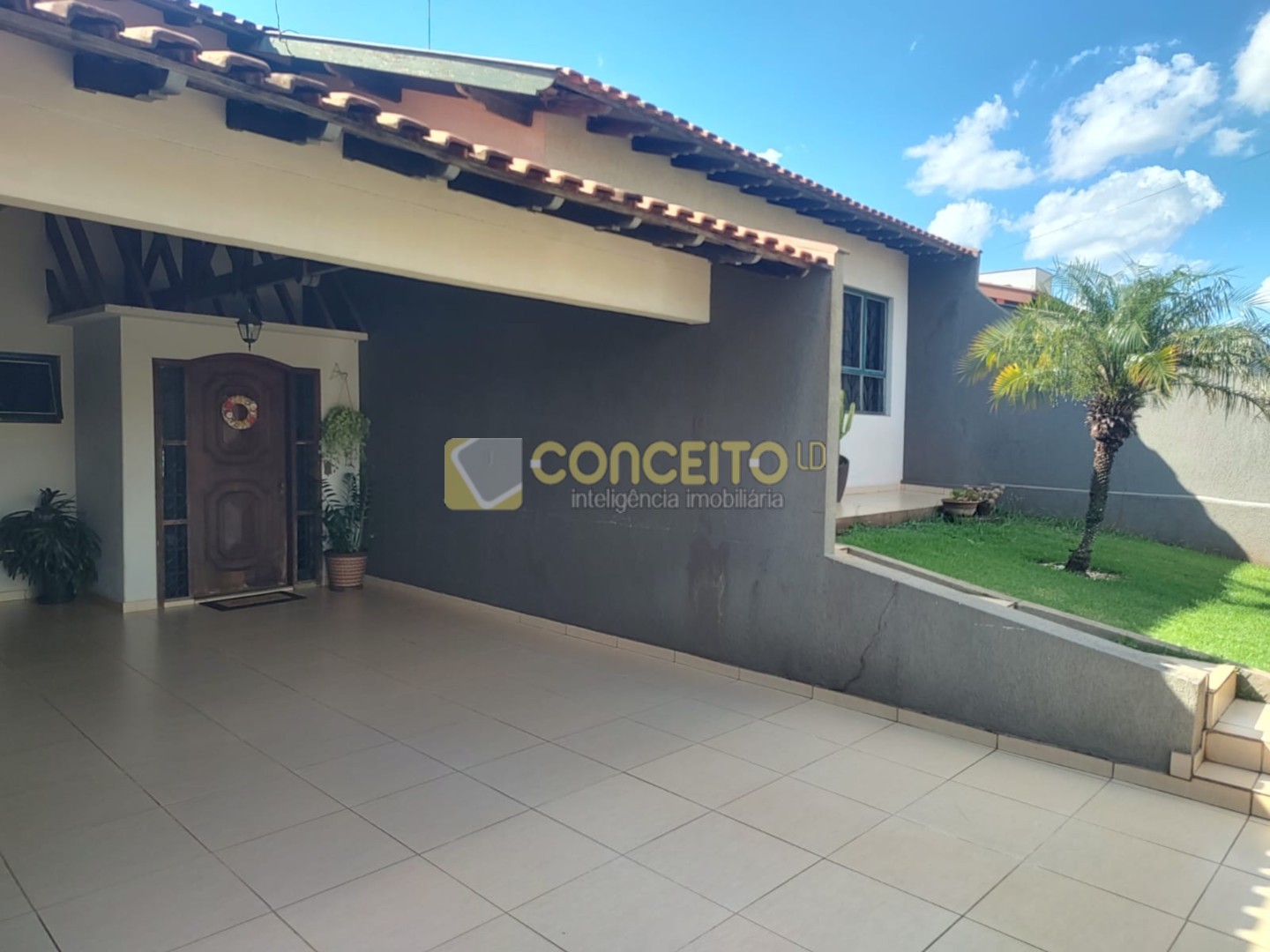 Casa Residencial para venda no Jardim Vila Rica em Cambe com 300m² por R$ 650.000,00