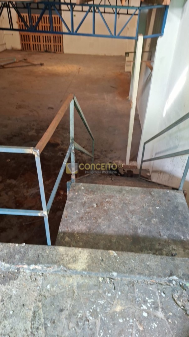 Barracão/galpão para locacao no Waldemar Hauer em Londrina com 0m² por R$ 6.000,00