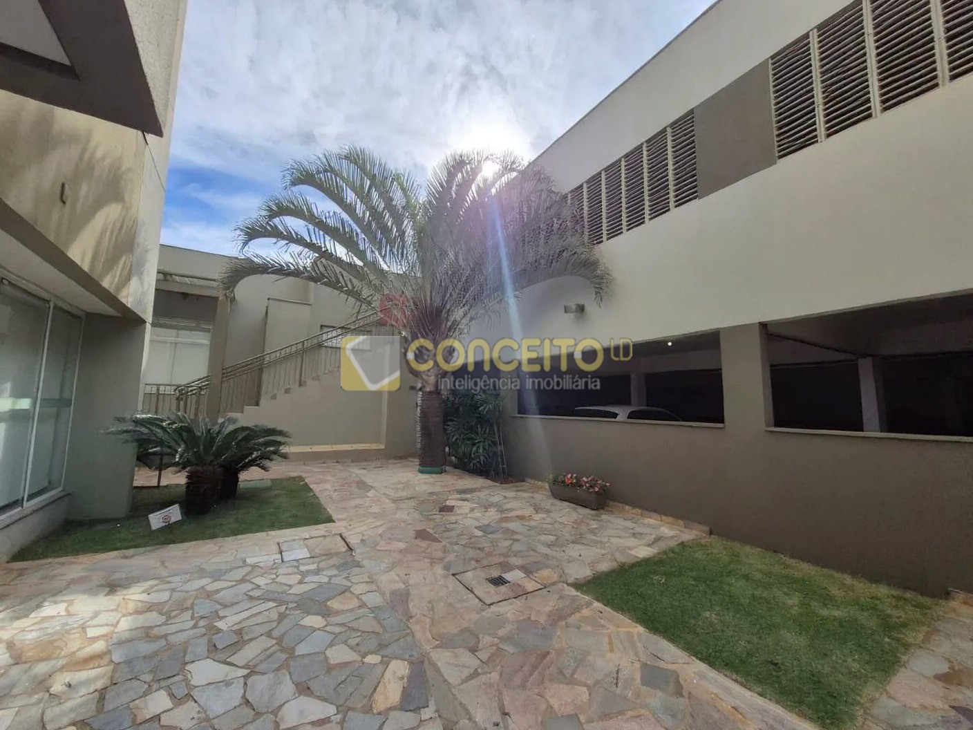 Apartamento para venda no Vale dos Tucanos em Londrina com 109m² por R$ 480.000,00