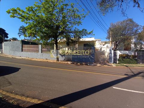 Casa para venda no Dom Pedro I em Londrina com 800m² por R$ 950.000,00