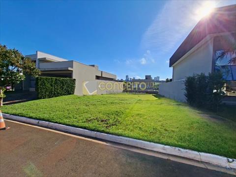 Terreno para venda no Centro em Cambe com 336m² por R$ 420.000,00