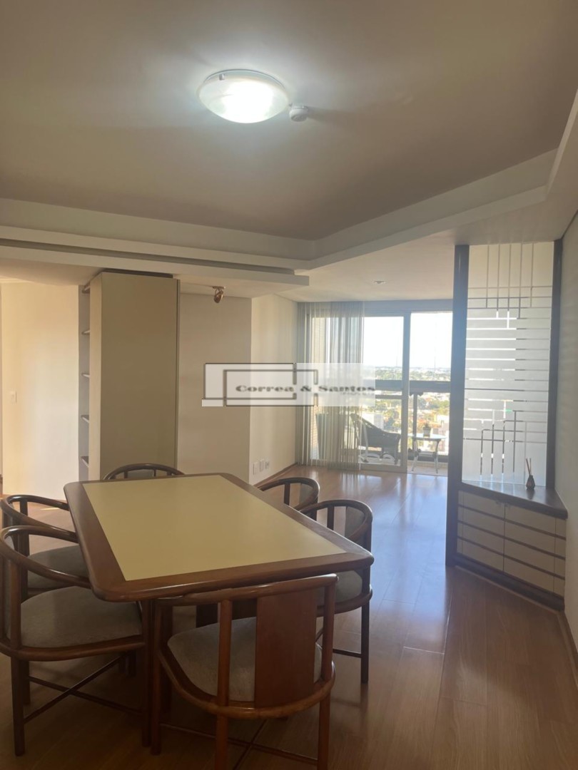 Apartamento para locacao no Centro em Curitiba com 144m² por R$ 4.875,00