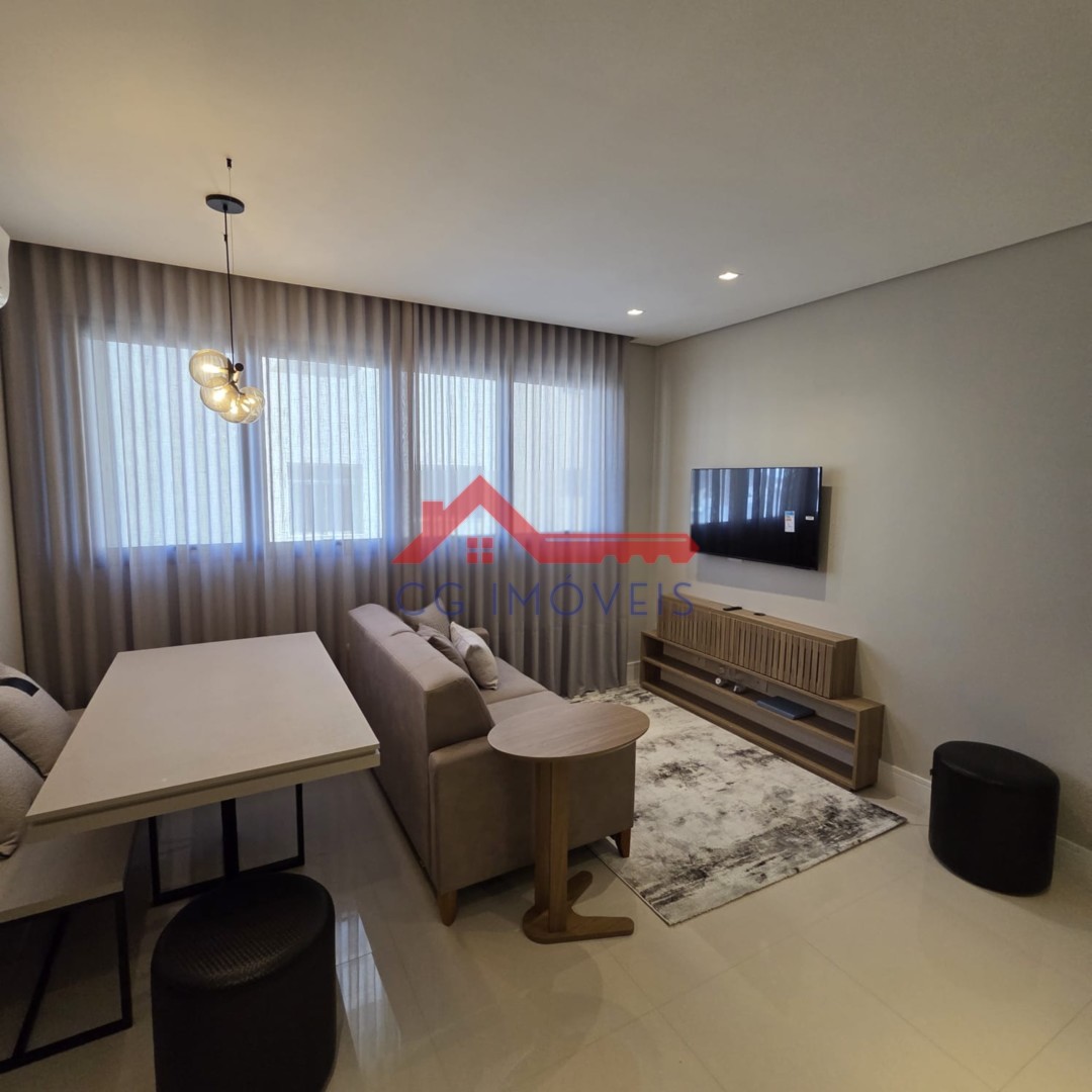 Apartamento para locacao no Sao Francisco em Curitiba com 67m² por R$ 5.125,00