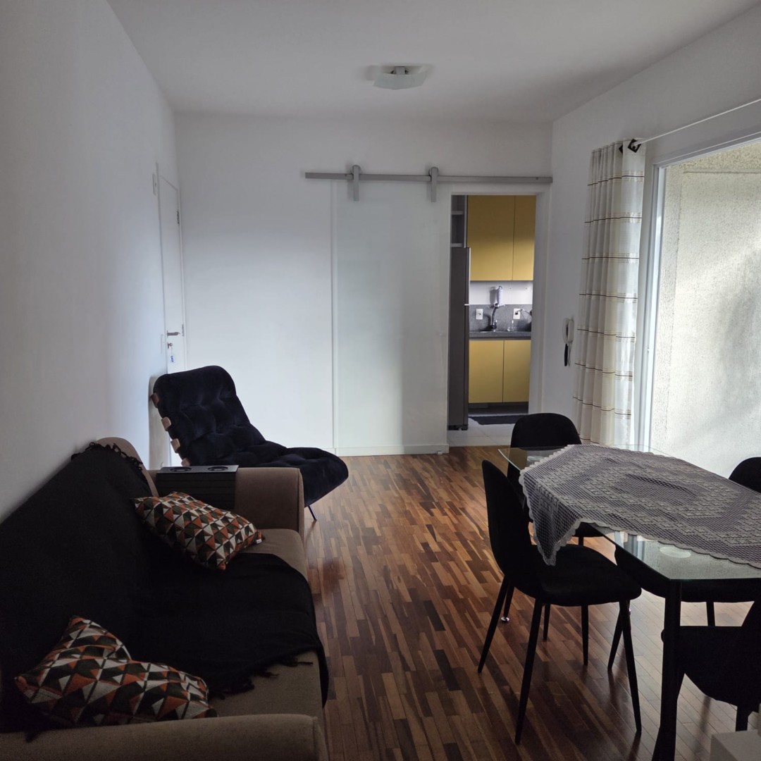 Apartamento para locacao no Batel em Curitiba com 48m² por R$ 4.500,00
