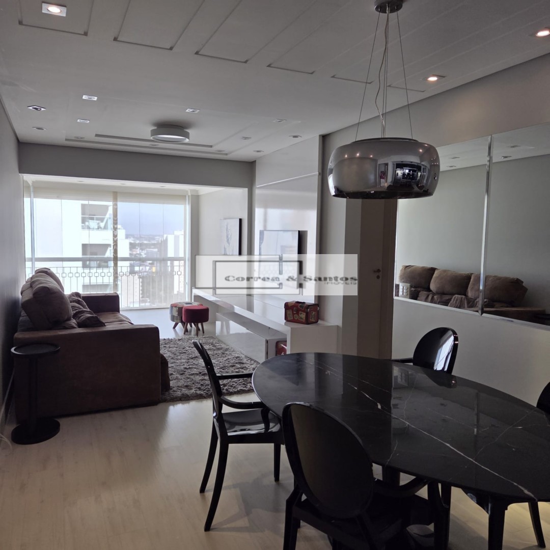 Apartamento para locacao no Centro em Curitiba com 70m² por R$ 6.250,00