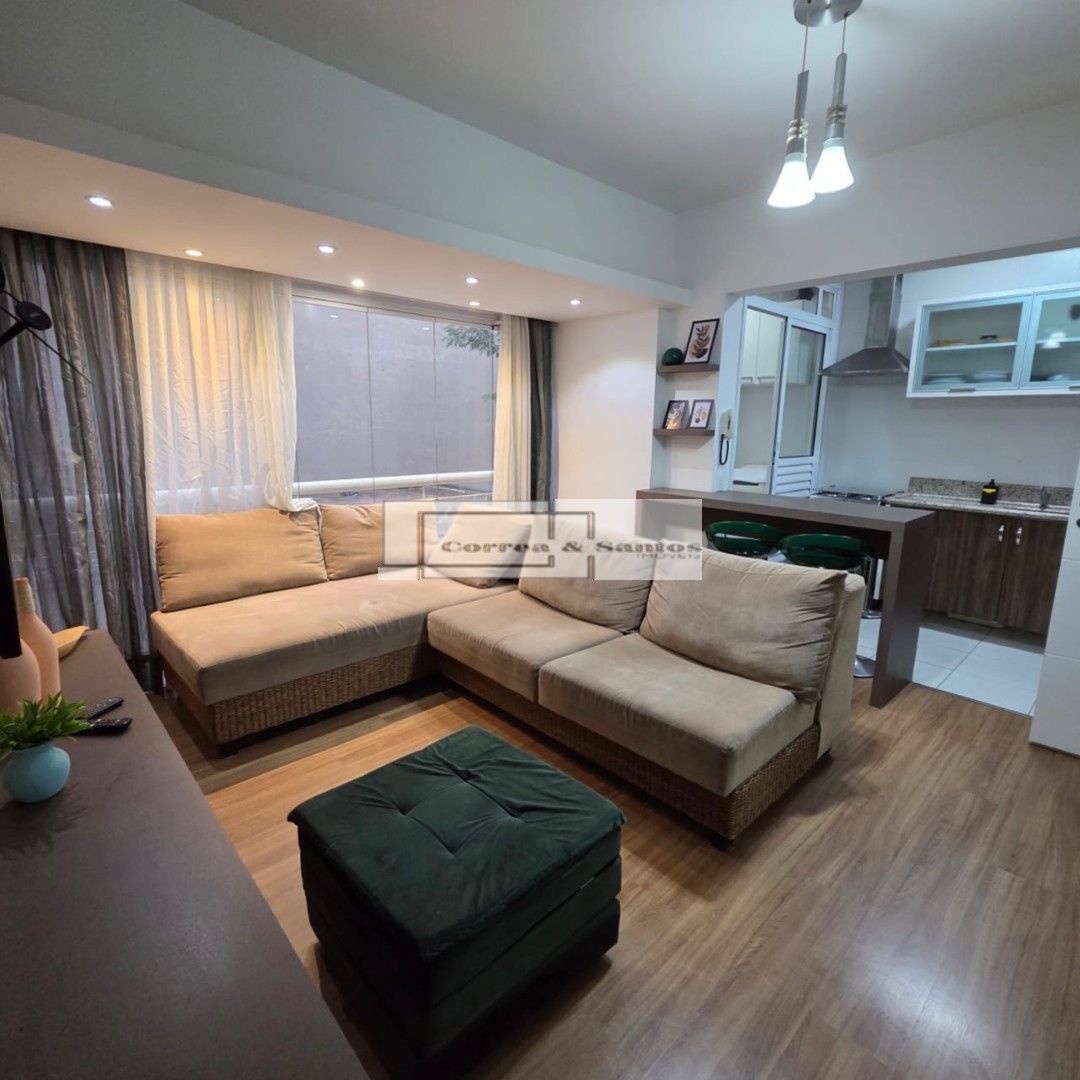 Apartamento para locacao no Centro em Curitiba com 50m² por R$ 4.375,00