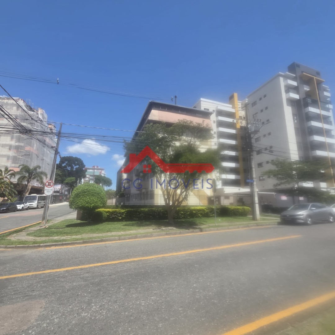 Apartamento para locacao no Ahu em Curitiba com 56,99m² por R$ 3.125,00