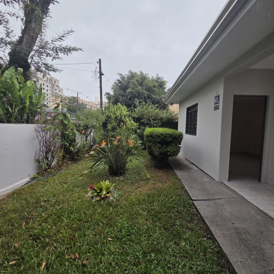 Casa Residencial para locacao no Boa Vista em Curitiba com 160m² por R$ 4.625,00