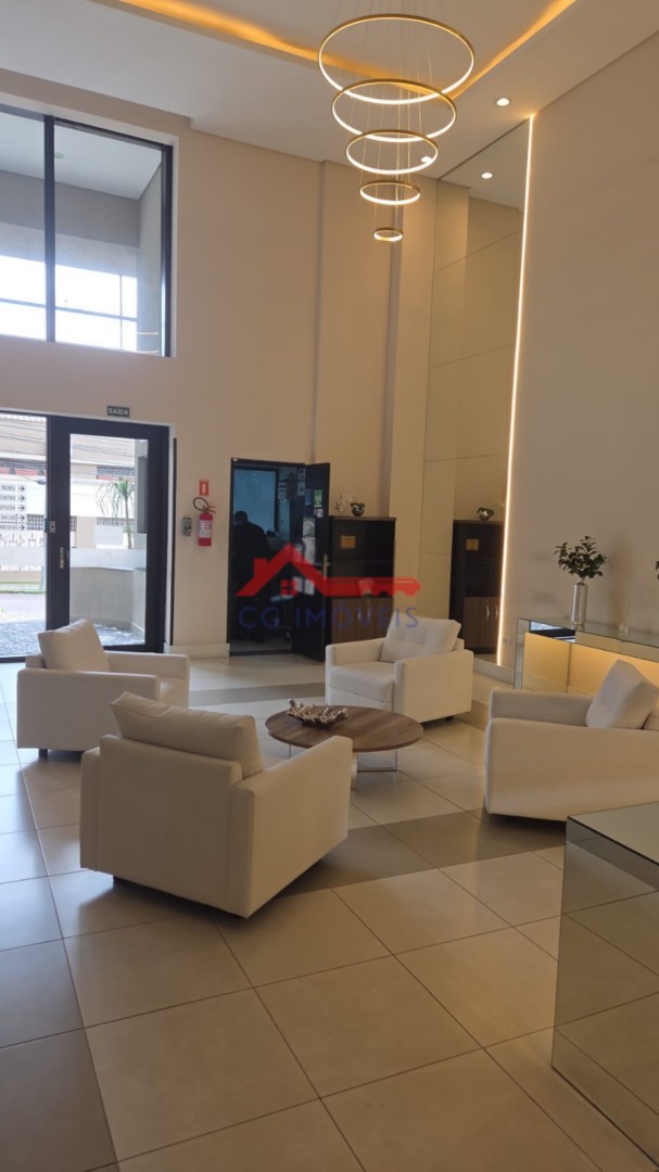 Apartamento para locacao no Centro em Curitiba com 50,25m² por R$ 4.375,00