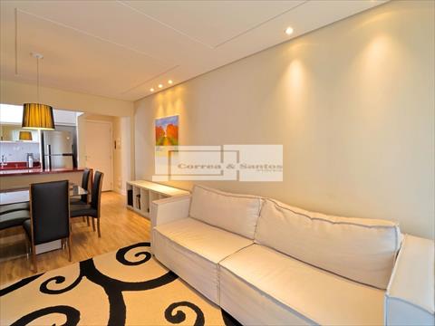 Apartamento para locacao no Centro em Curitiba com 70m² por R$ 6.875,00