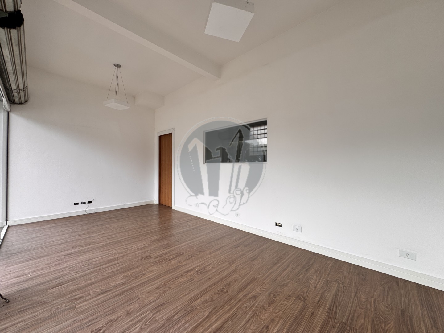 Ponto Comercial/Loja para alugar em Vila Izabel, Curitiba — Portal Chave Fácil