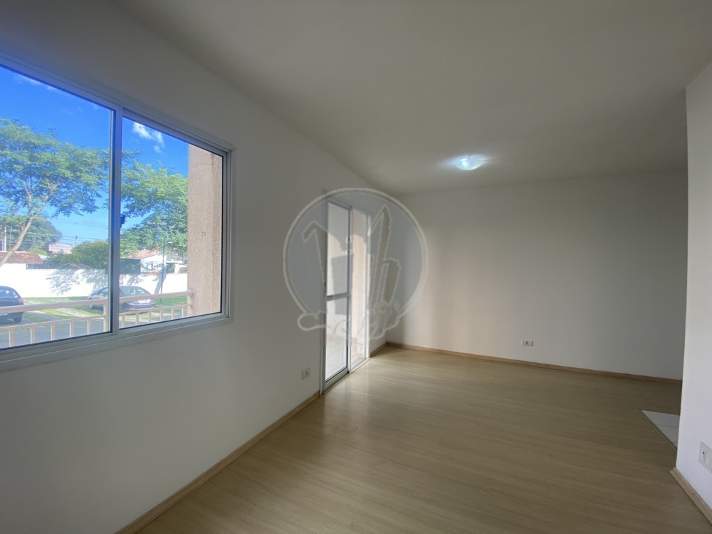 Apartamento para locacao no Vila Yara em Colombo com 58,6m² por R$ 2.112,50