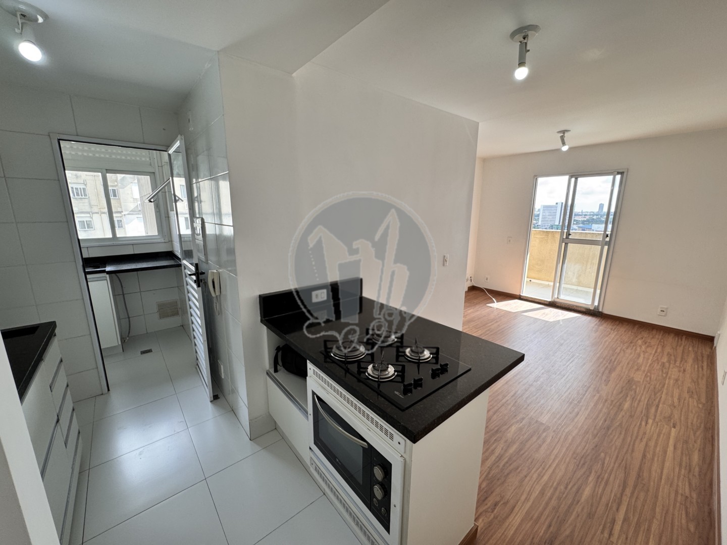 Apartamento para locacao no Xaxim em Curitiba com 120,08m² por R$ 2.750,00