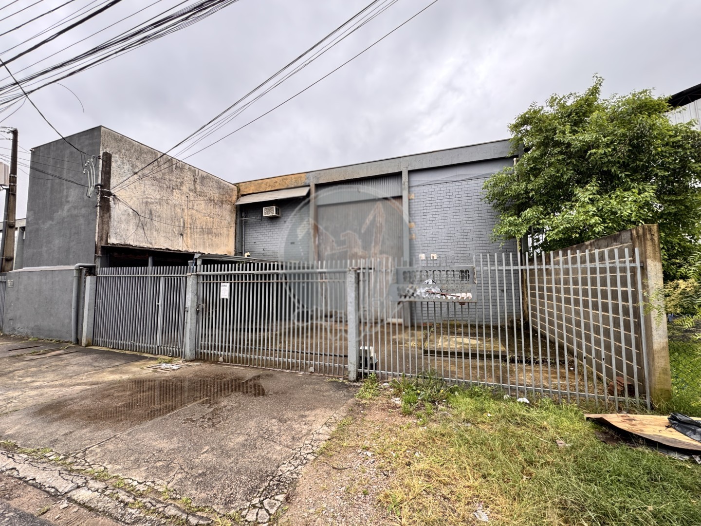 Barracão para locacao no Vila Palmital em Pinhais com 332,4m² por R$ 8.375,00