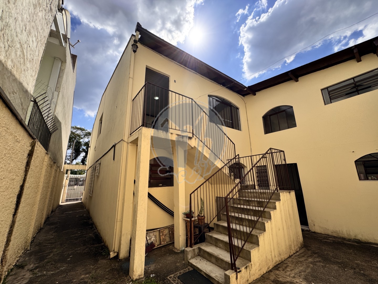 Apartamento para alugar em Barreirinha, Curitiba — Kondor Imóveis: Imobiliária em Curitiba | Uma imobiliária pra você