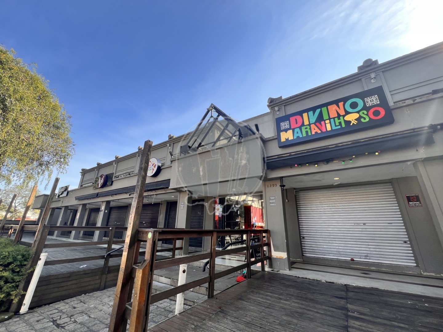 Conjunto Comercial para locacao no Alto da Rua XV em Curitiba com 38,85m² por R$ 1.612,50
