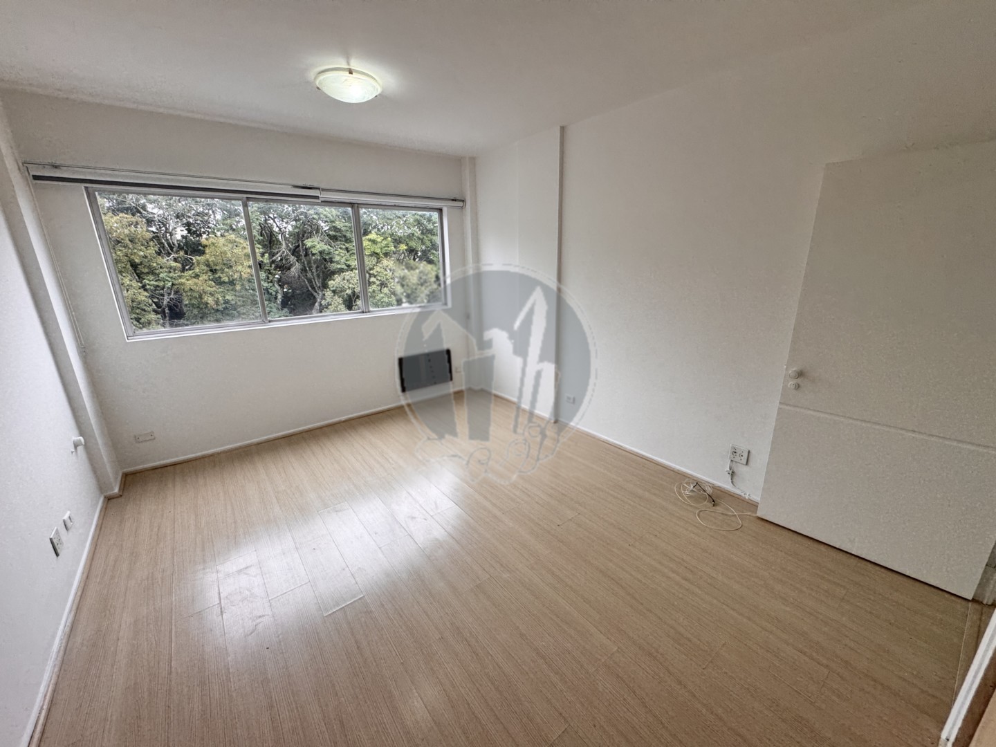 Sala/Conjunto Comercial para alugar em Alto Da Rua Xv, Curitiba — Portal Chave Fácil