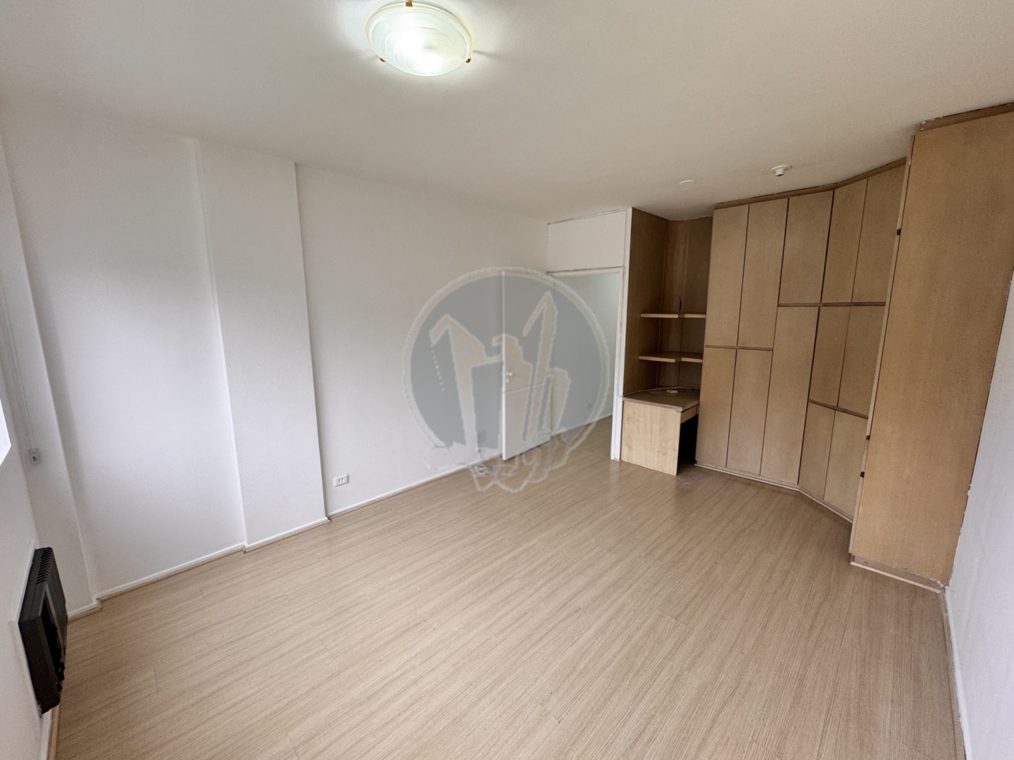 Sala/Conjunto Comercial para alugar em Alto Da Rua Xv, Curitiba — Portal Chave Fácil