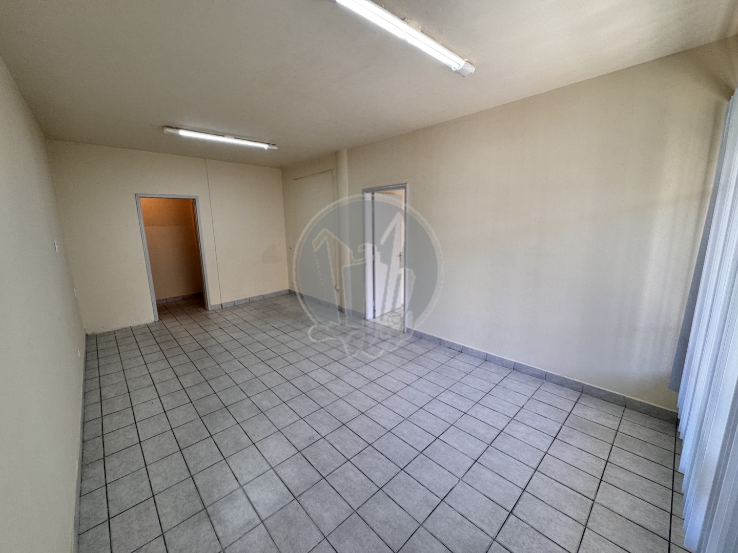 Sala/Conjunto Comercial para alugar em Centro, Curitiba — Portal Chave Fácil