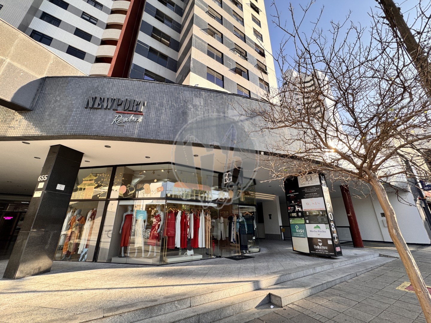 Loja para locacao no Centro em Curitiba com 47,4m² por R$ 1.375,00