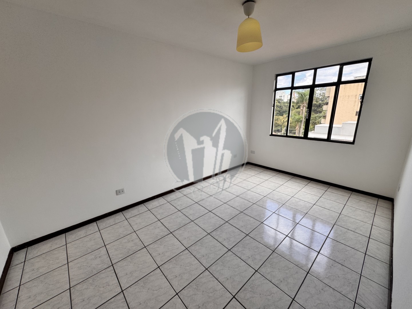 Apartamento à venda em Vila Izabel, Curitiba — Imobiliária Andrade