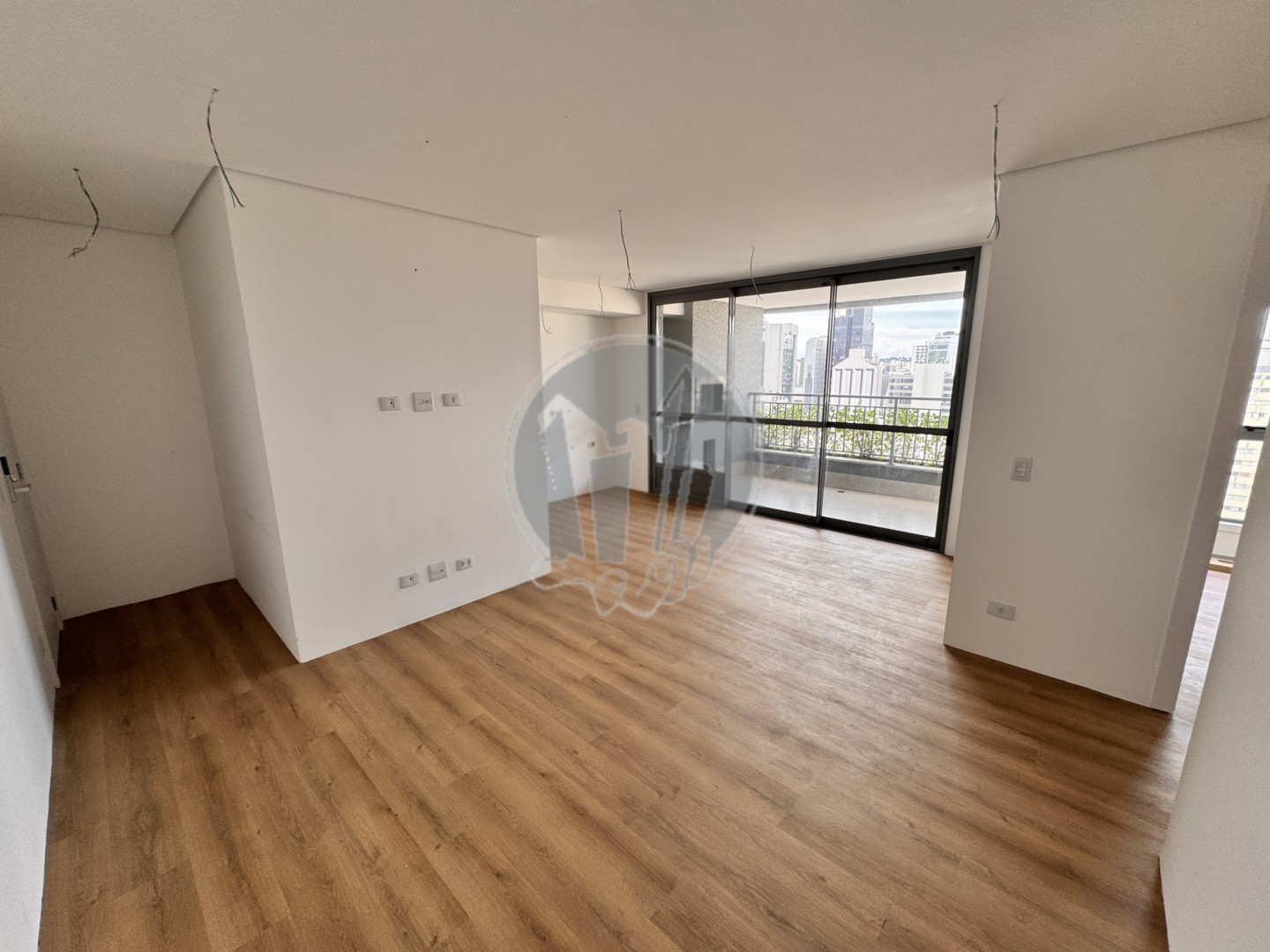 Apartamento para venda no Centro em Curitiba com 128,96m² por R$ 820.000,00