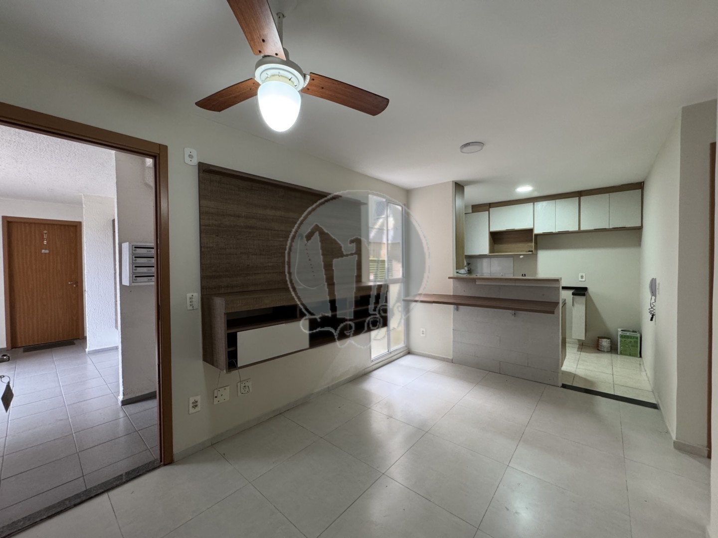 Apartamento para locacao no Santo Antonio em Sao Jose dos Pinhais com 63,71m² por R$ 1.612,50